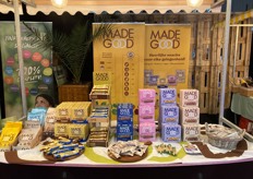 De stand van Riverside Naturals